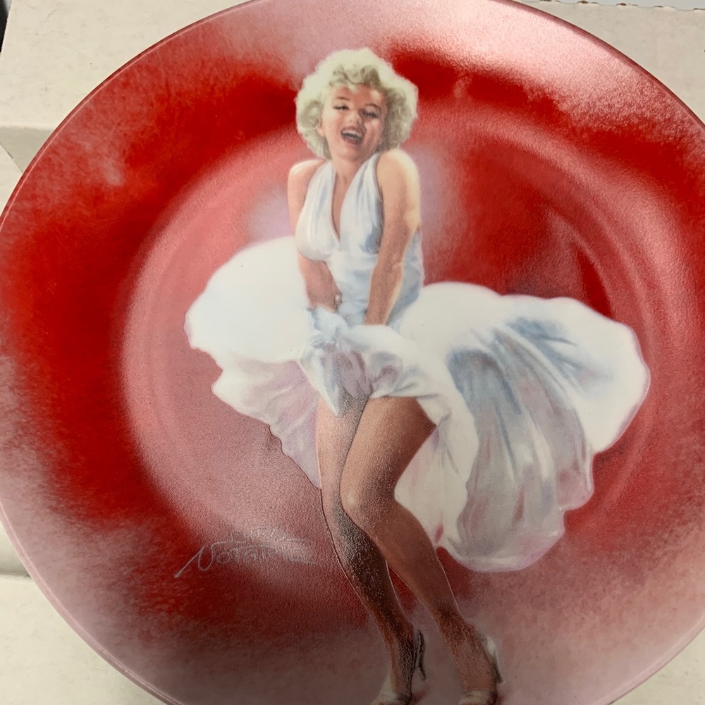 Collectors plate